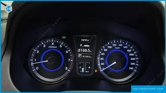 HYUNDAI GRANDEUR HG240 MODERN