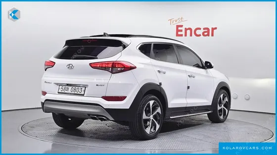 HYUNDAI TUCSON DIESEL 2.0 2WD