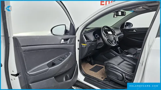 HYUNDAI TUCSON DIESEL 2.0 2WD