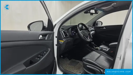 HYUNDAI TUCSON DIESEL 2.0 2WD
