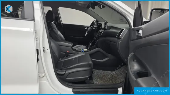 HYUNDAI TUCSON DIESEL 2.0 2WD