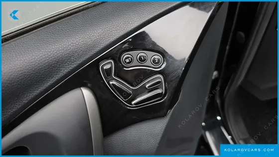 HYUNDAI GRANDEUR HG300 EXCLUSIVE