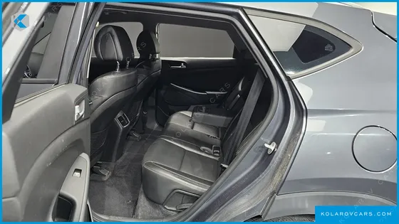 HYUNDAI TUCSON DIESEL 2.0 2WD