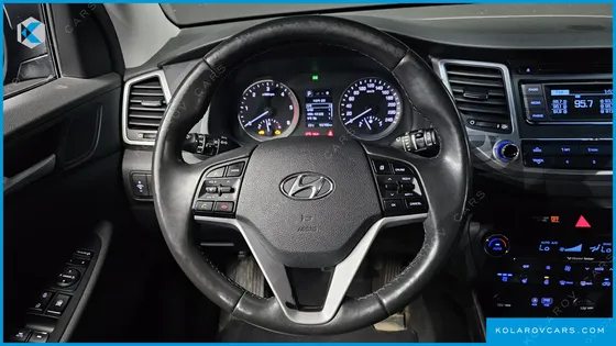HYUNDAI TUCSON DIESEL 2.0 2WD