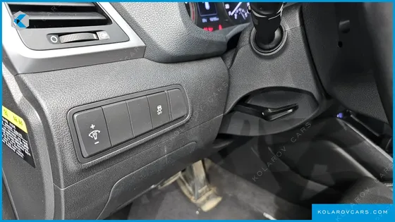 HYUNDAI TUCSON DIESEL 2.0 2WD