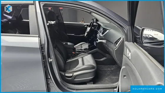 HYUNDAI TUCSON DIESEL 2.0 2WD