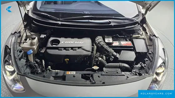 HYUNDAI I30 DIESEL 1.6 VGT EXTREME