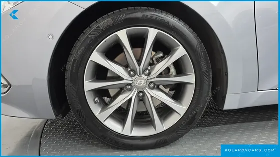 HYUNDAI GRANDEUR LPG HG300 EXCLUSIVE