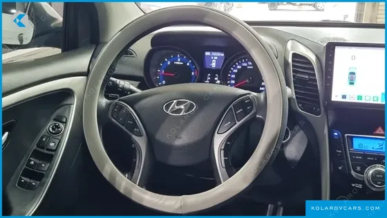 HYUNDAI I30 DIESEL 1.6 VGT UNIQUE
