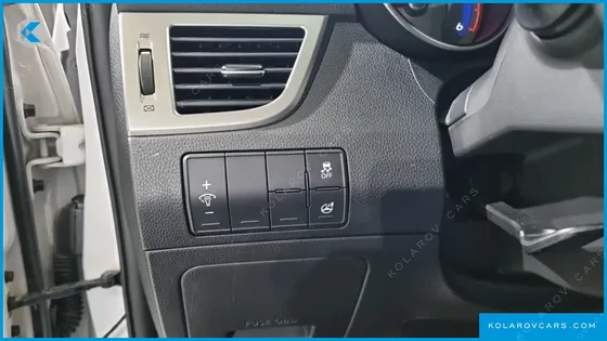 HYUNDAI I30 DIESEL 1.6 VGT UNIQUE