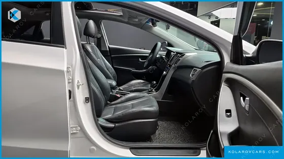 HYUNDAI I30 DIESEL 1.6 VGT EXTREME