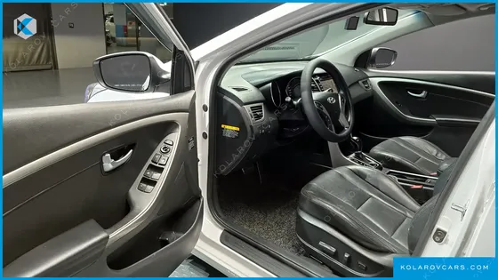 HYUNDAI I30 DIESEL 1.6 VGT EXTREME