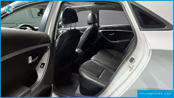 HYUNDAI I30 DIESEL 1.6 VGT EXTREME