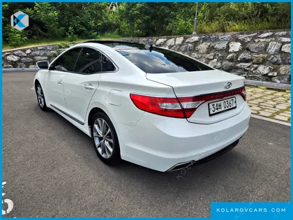 HYUNDAI GRANDEUR HG220 DIESEL PREMIUM COLLECTION