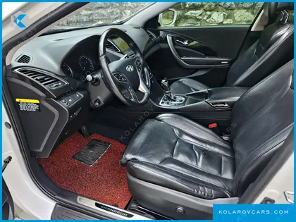 HYUNDAI GRANDEUR HG220 DIESEL PREMIUM COLLECTION
