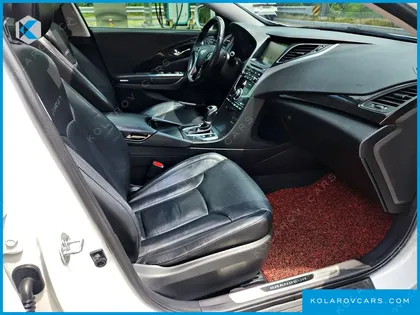 HYUNDAI GRANDEUR HG220 DIESEL PREMIUM COLLECTION