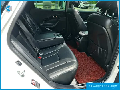 HYUNDAI GRANDEUR HG220 DIESEL PREMIUM COLLECTION