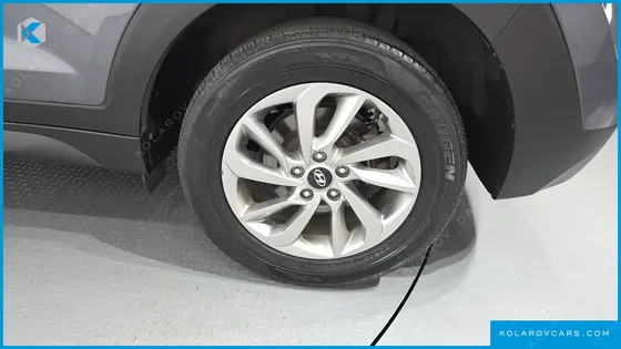 HYUNDAI TUCSON DIESEL 1.7 2WD