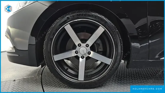 HYUNDAI GRANDEUR HG300 EXCLUSIVE