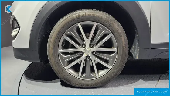 HYUNDAI TUCSON DIESEL 2.0 2WD