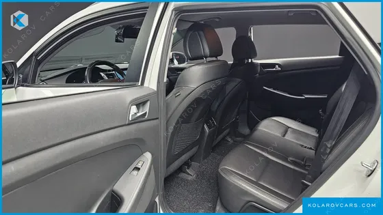 HYUNDAI TUCSON DIESEL 2.0 2WD