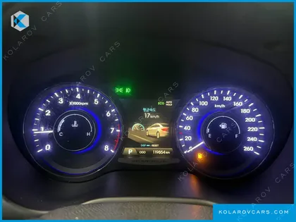 HYUNDAI GRANDEUR HG300 NOBLE