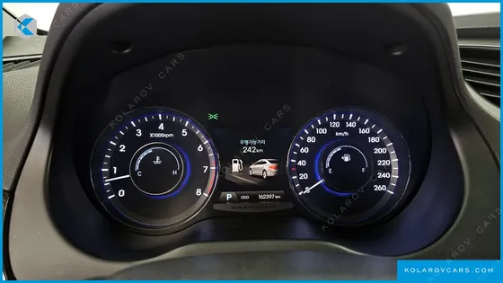 HYUNDAI GRANDEUR HG300 ROYAL