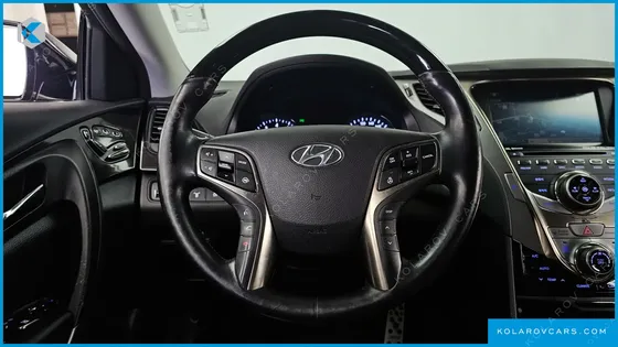 HYUNDAI GRANDEUR HG300 ROYAL
