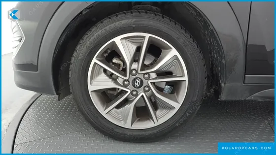 HYUNDAI TUCSON DIESEL 1.7 2WD