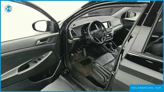 HYUNDAI TUCSON DIESEL 1.7 2WD