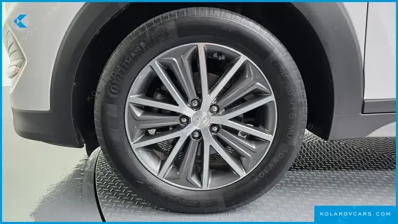 HYUNDAI TUCSON GASOLINE 1.6 TURBO 2WD