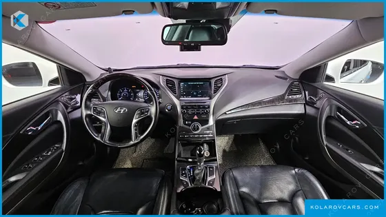 HYUNDAI GRANDEUR HG220 DIESEL PREMIUM