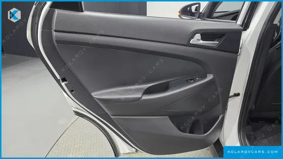 HYUNDAI TUCSON DIESEL 2.0 2WD