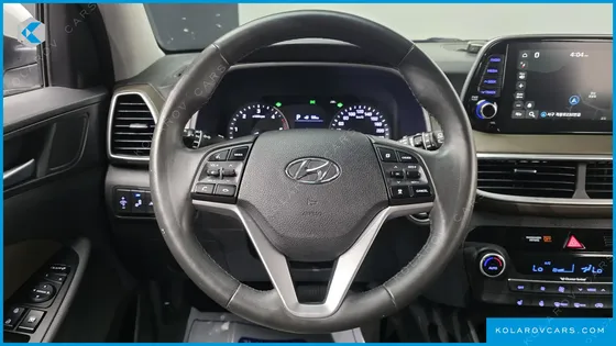 HYUNDAI TUCSON DIESEL 2.0 2WD