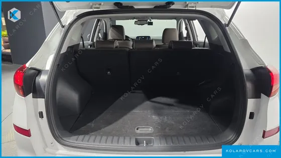 HYUNDAI TUCSON DIESEL 2.0 2WD