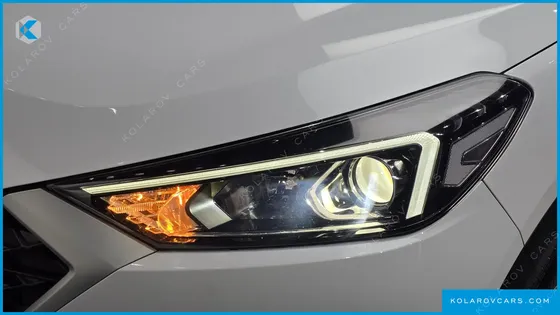 HYUNDAI TUCSON DIESEL 2.0 2WD