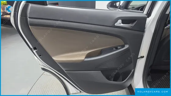 HYUNDAI TUCSON DIESEL 2.0 2WD