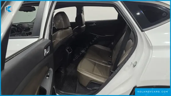 HYUNDAI TUCSON DIESEL 2.0 2WD