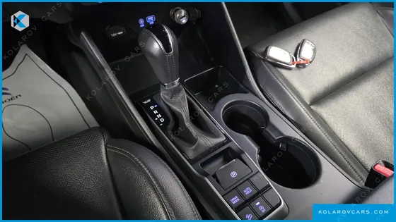 HYUNDAI TUCSON DIESEL 2.0 2WD
