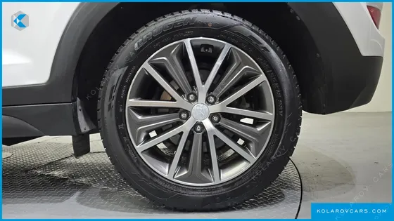HYUNDAI TUCSON DIESEL 2.0 2WD