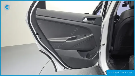 HYUNDAI TUCSON DIESEL 2.0 2WD