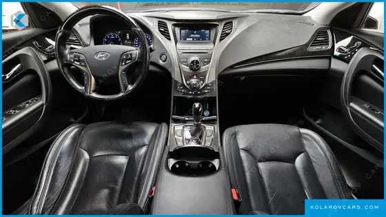 HYUNDAI GRANDEUR HG240 MODERN