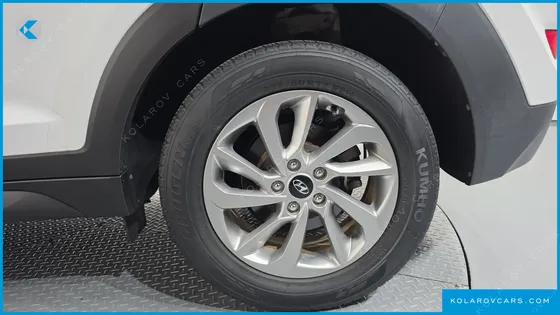 HYUNDAI TUCSON DIESEL 2.0 2WD