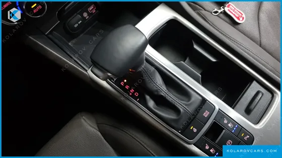KIA K5 NOBLESSE