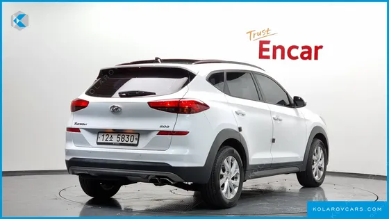 HYUNDAI TUCSON DIESEL 2.0 2WD