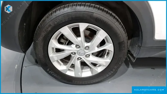 HYUNDAI TUCSON DIESEL 2.0 2WD