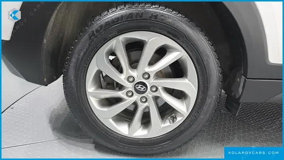 HYUNDAI TUCSON DIESEL 1.7 2WD