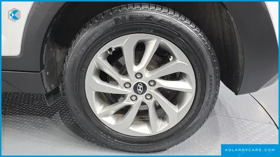 HYUNDAI TUCSON DIESEL 1.7 2WD