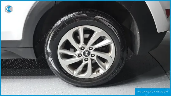HYUNDAI TUCSON DIESEL 1.7 2WD
