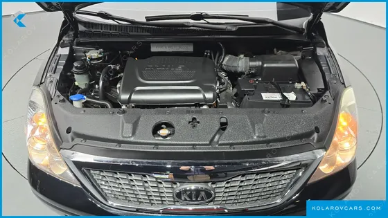KIA CARNIVAL NEW CARNIVAL LIMOUSINE GLX